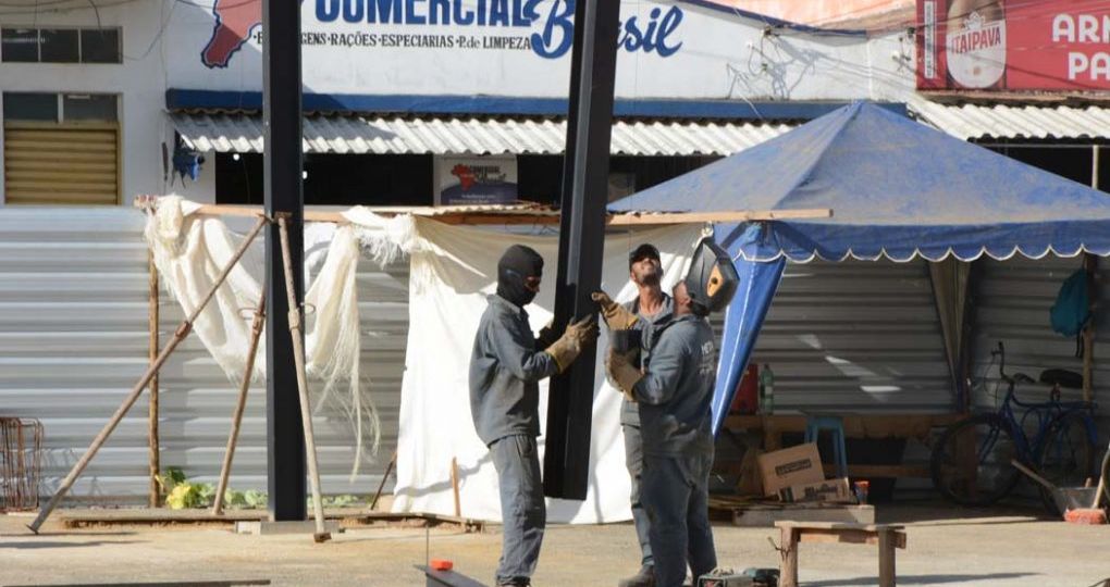 Cobertura-Feira-B-Brasil-Colunas-07-02-2024-25-1020x680